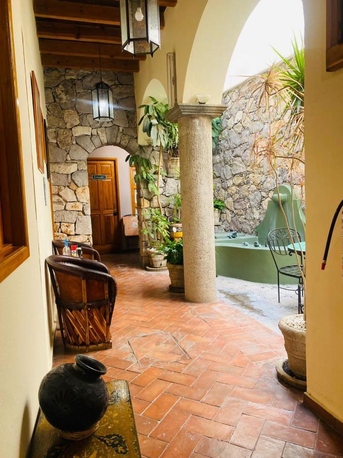 Hotel Antigua Casa De Piedra San Miguel de Allende Exterior photo